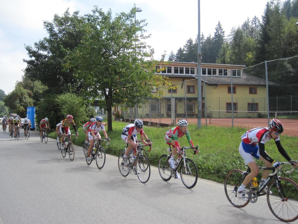 The Art & Sport Hotel Innsbruck Exterior foto
